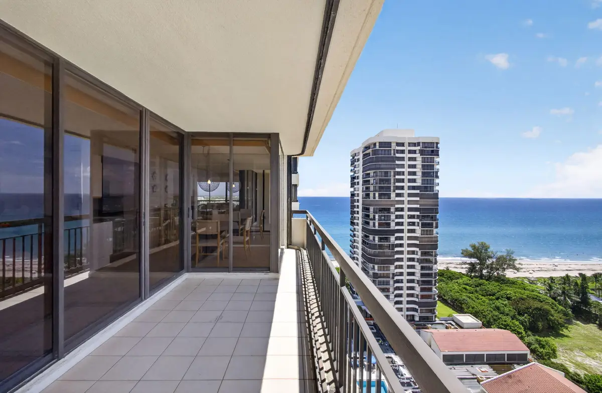 45-web-or-mls-5D1A0678 at 4100 N OCEAN Drive 1904, Singer Island
