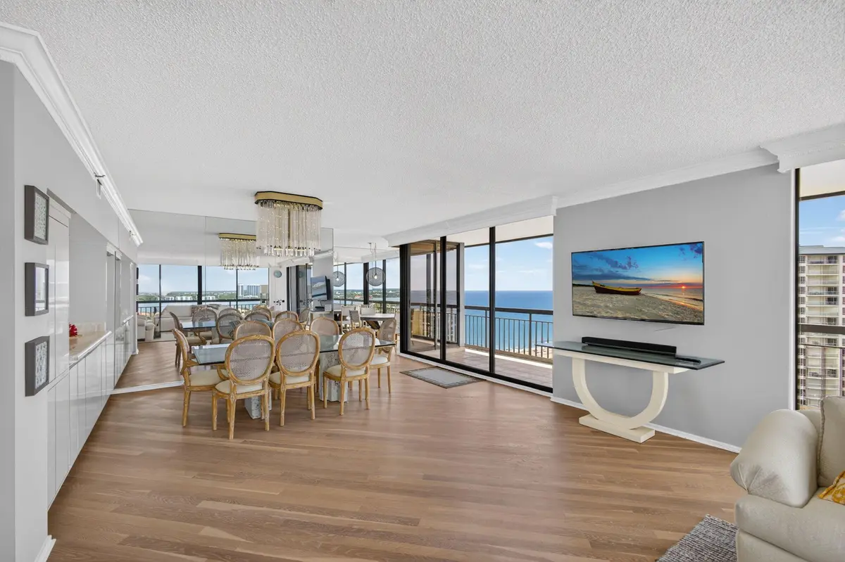 9-web-or-mls-5D1A0613 at 4100 N OCEAN Drive 1904, Singer Island