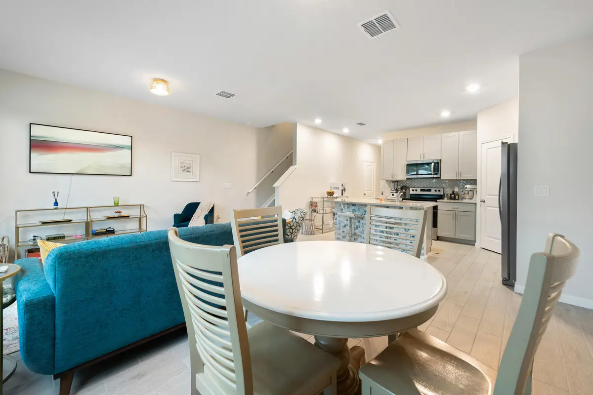 027_0AGo at 3936 SE Caladium Court, Stuart