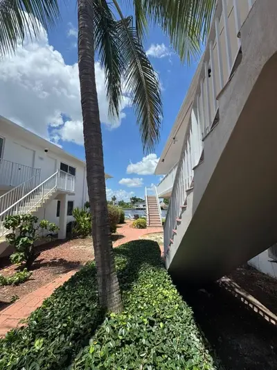 999 S RIVERSIDE Drive 101, Pompano Beach – Apartment for rent