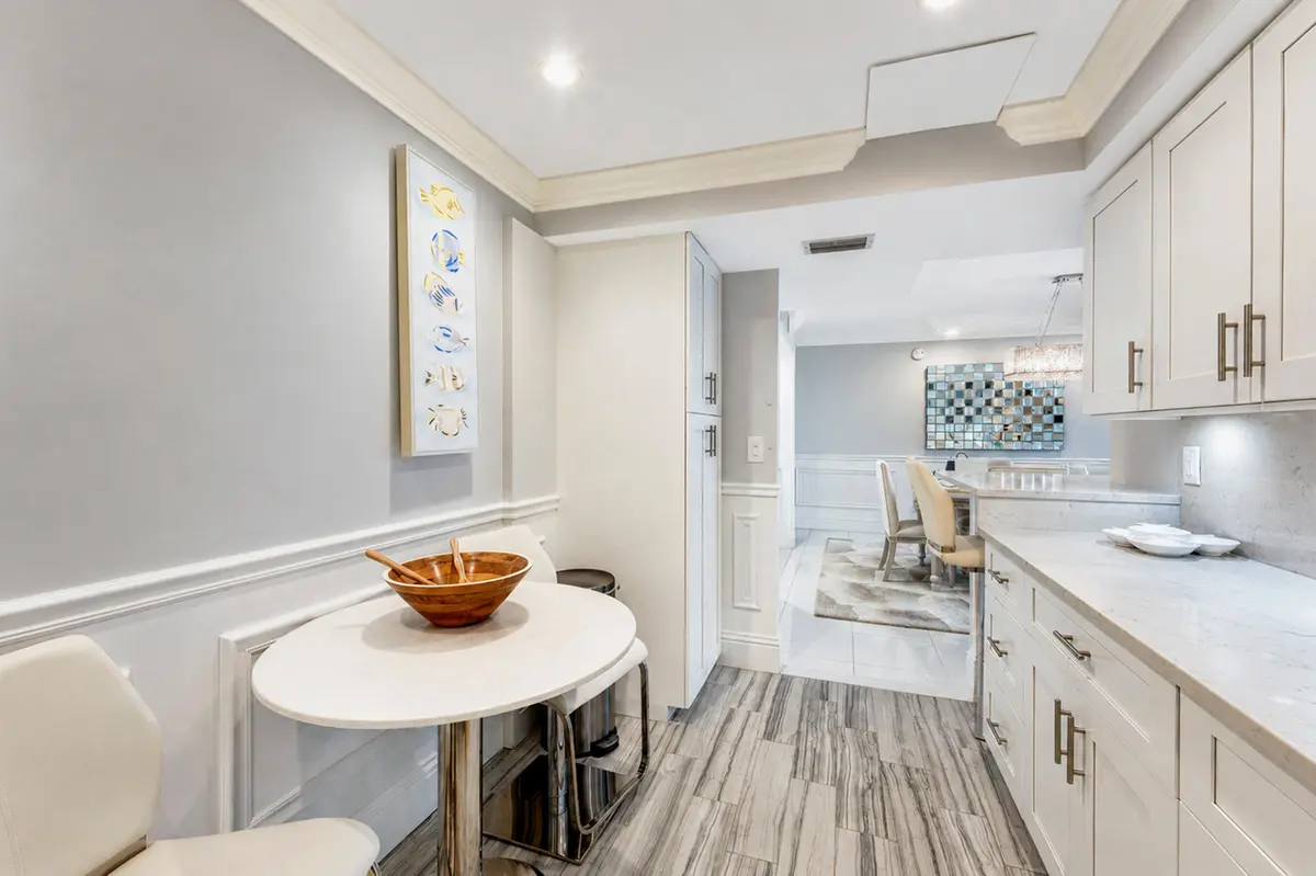 Kitchen seating at 3450 S OCEAN Boulevard 5050, Palm Beach