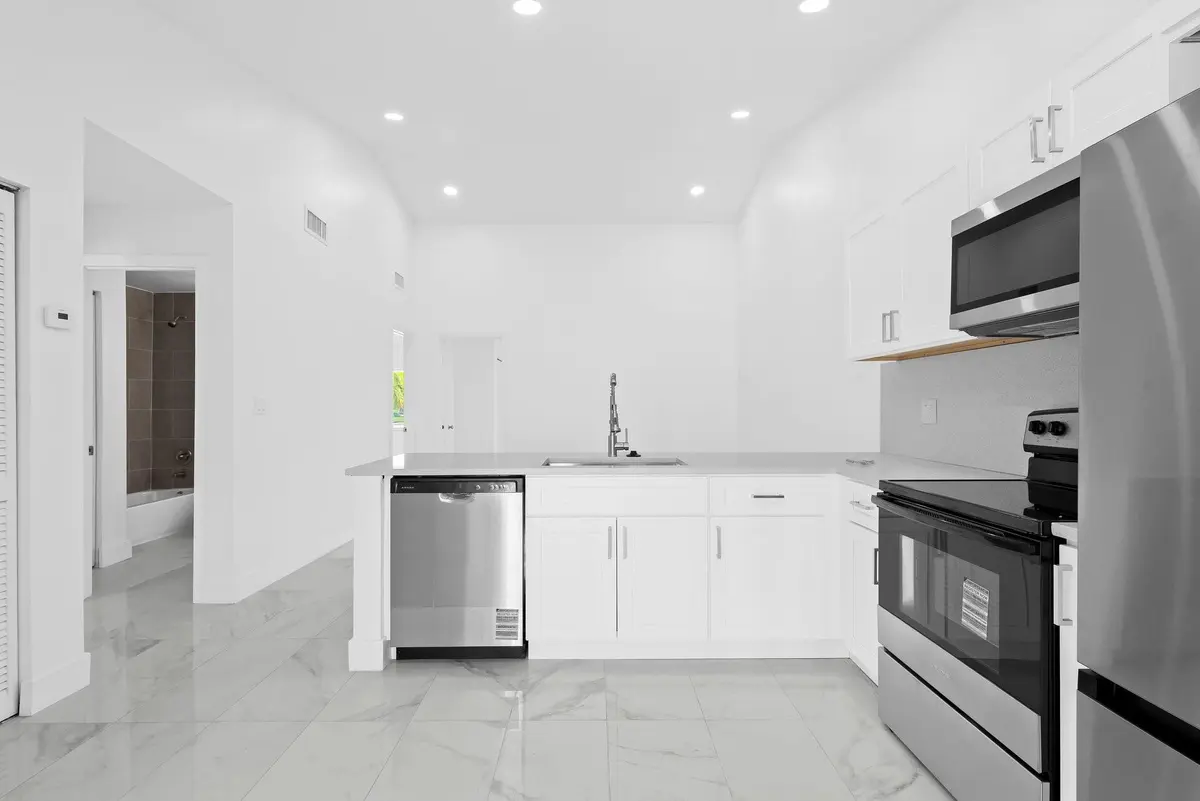 Photo 5 at 8580 NW 32nd Street, Coral Springs
