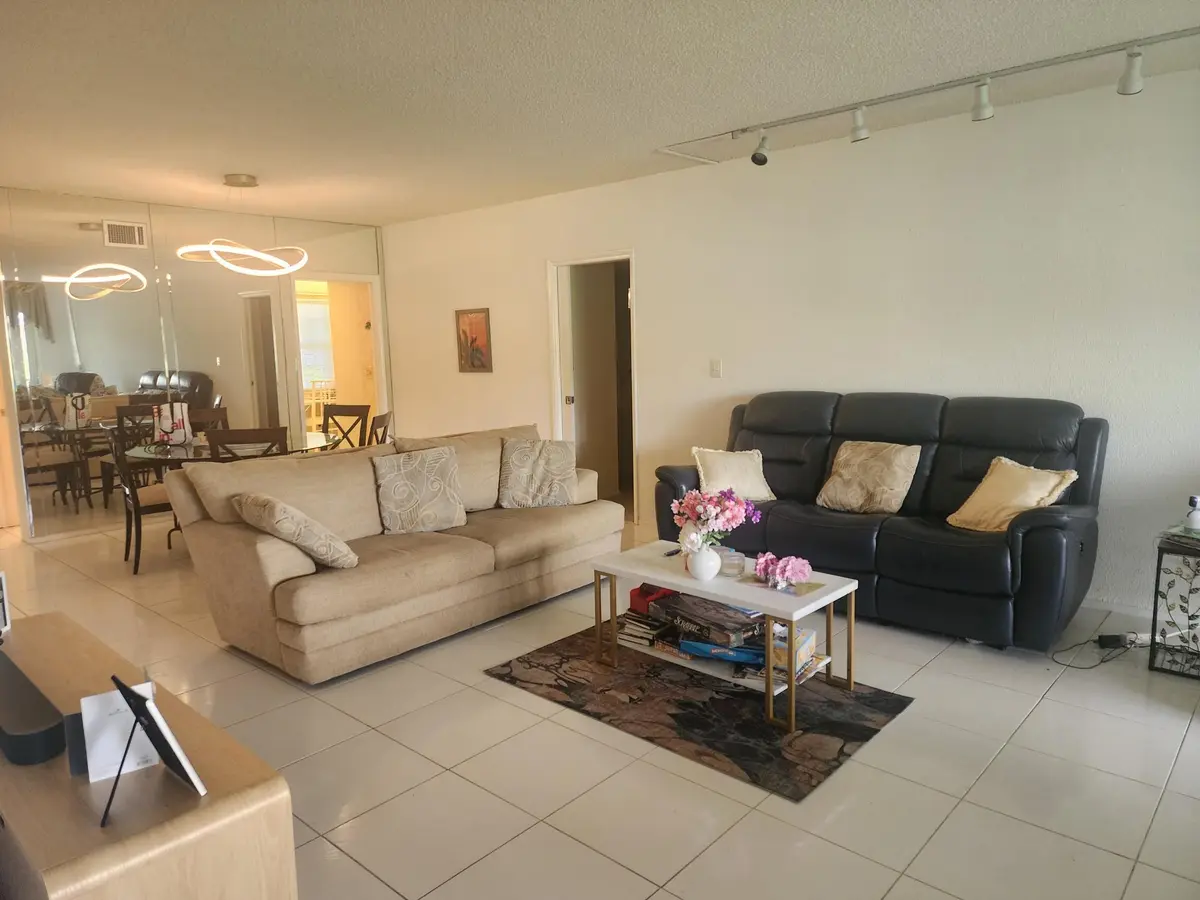 20260828_113958 at 805 CYPRESS Boulevard 109, Pompano Beach