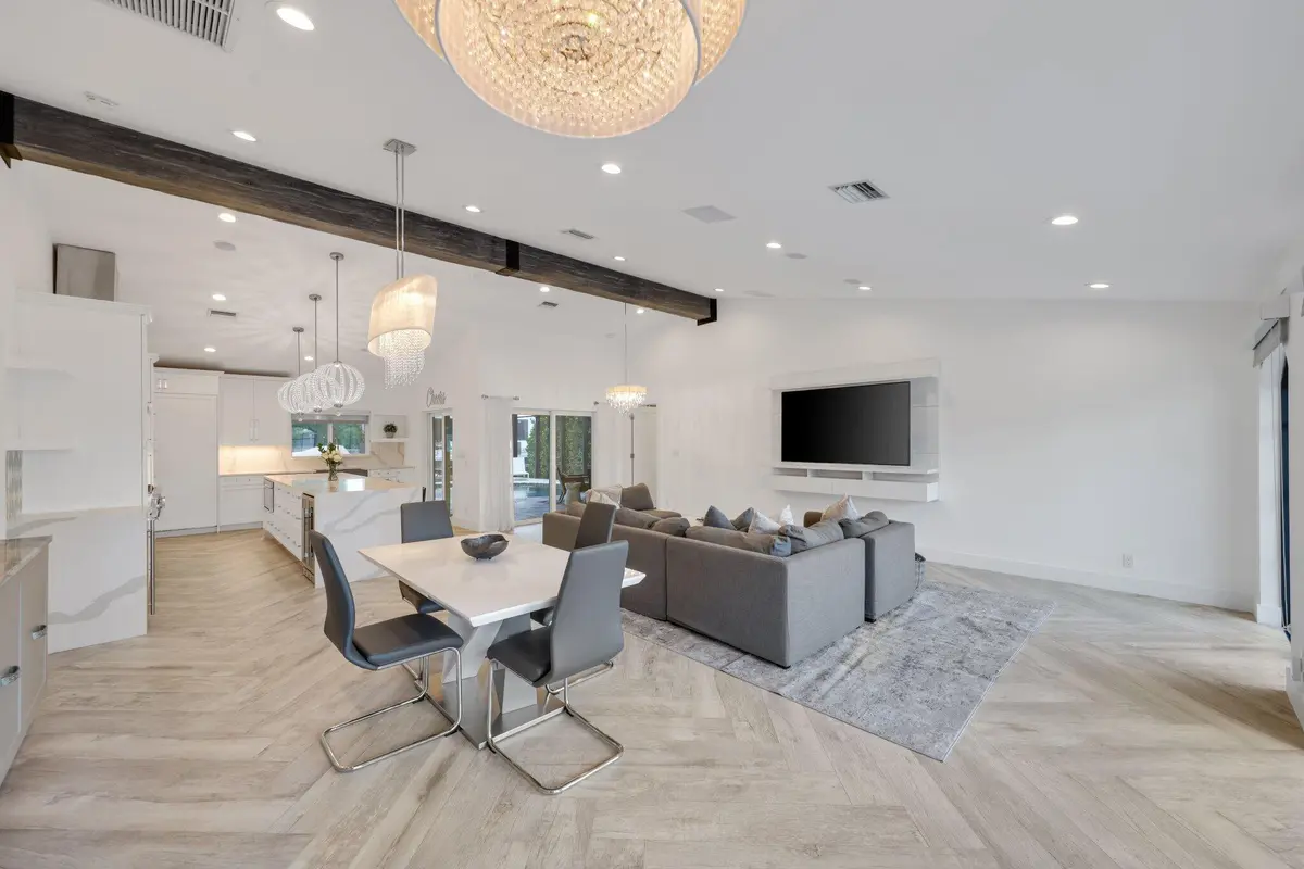 Living Area at 713 Forsyth Street, Boca Raton
