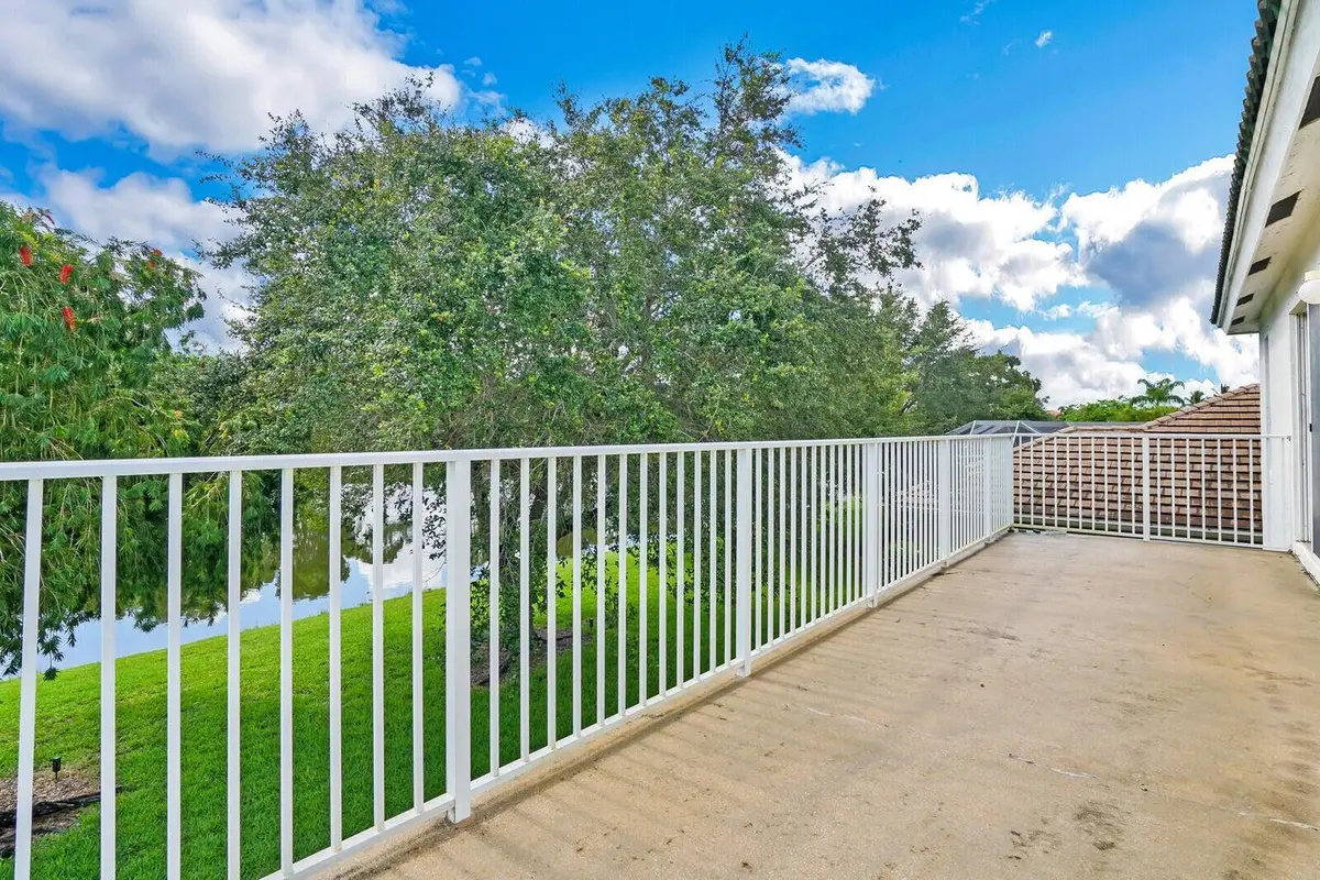 20230922155849856362000000-o at 1720 Corsica Drive, Wellington
