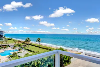 3450 S Ocean Boulevard 505, Palm Beach – Condominium for rent