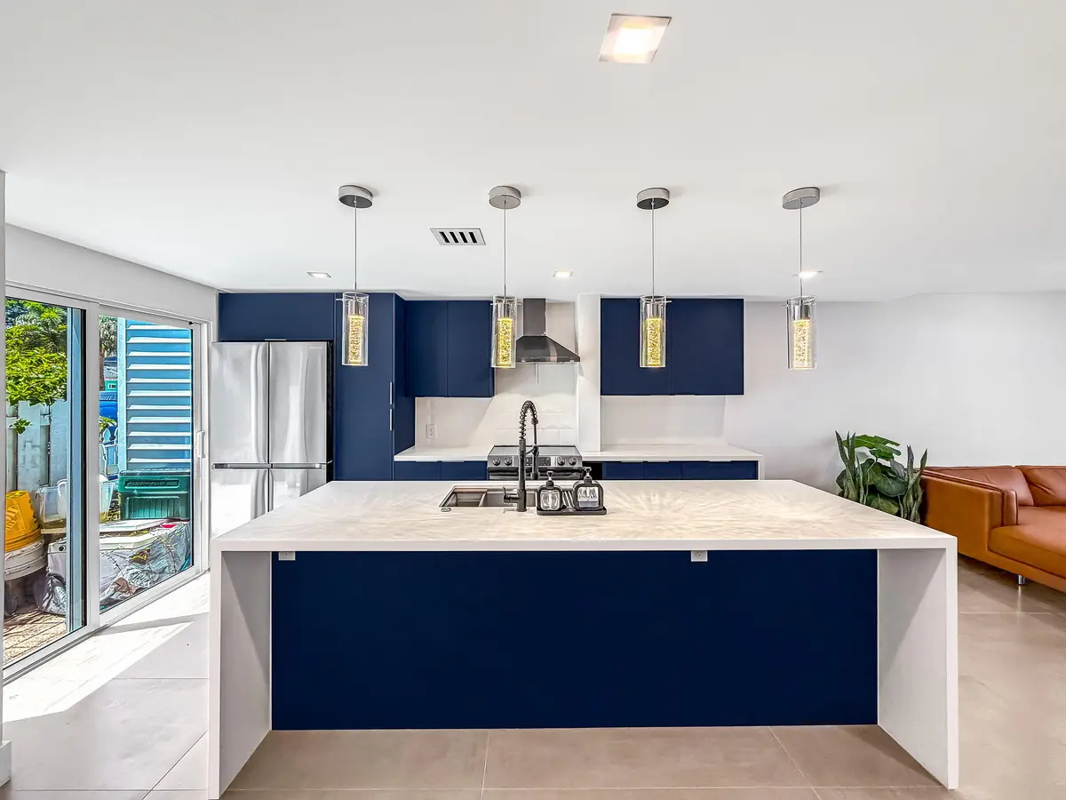 7-web-or-mls-JOY_053830 at 2721 NE 15TH Street 2721, Pompano Beach