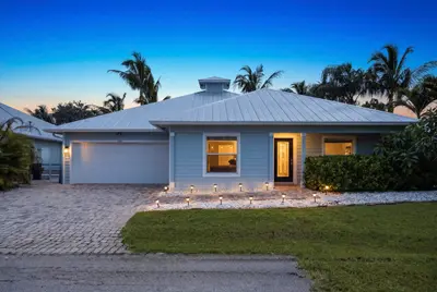 2965 SW Feroe Avenue, Palm City – Single Family Residence for sale