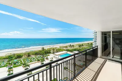 2000 S Ocean Boulevard 8-D, Boca Raton – Condominium for sale