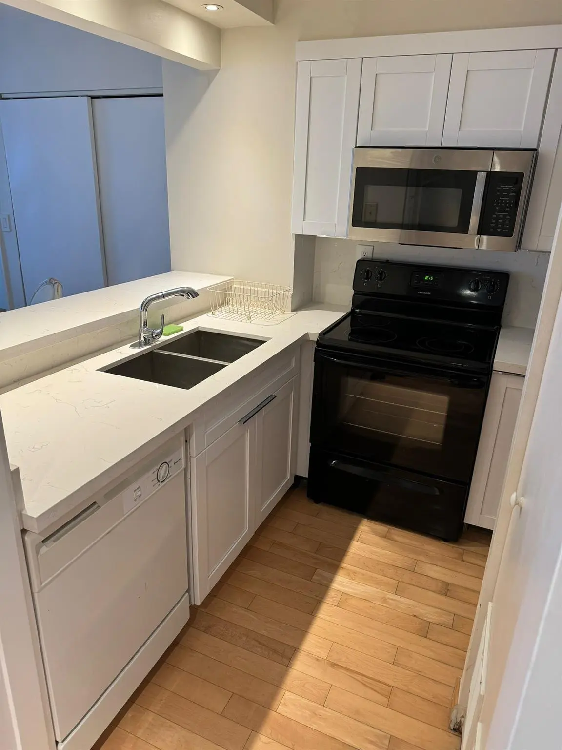 Photo 4 at 540 BRICKELL KEY Drive 1214, Miami