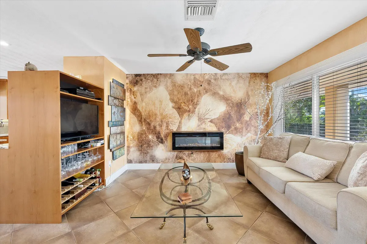 09-3241 NE 9th Ter_009 at 3241 NE 9TH Terrace, Pompano Beach