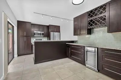 846 BLUE RIDGE Circle, West Palm Beach – Townhouse for rent