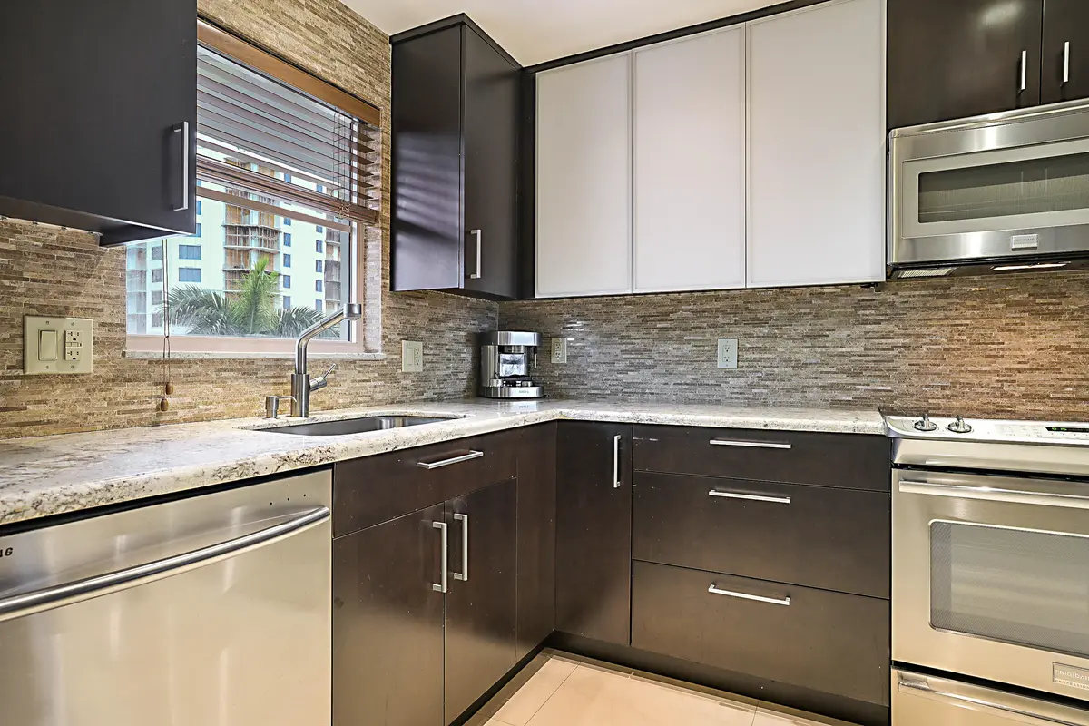 3114 S Ocean Blvd #509 -9 at 3114 S Ocean Boulevard 509, Highland Beach
