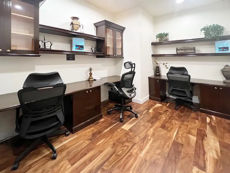 computer room room at 616 CLEARWATER PARK Road 513, West Palm Beach