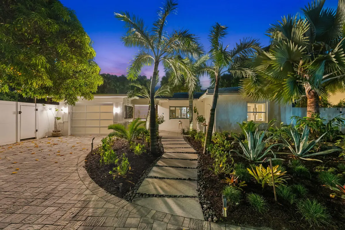 72-web-or-mls-1500 Middle River Dr, Fort at 1500 MIDDLE RIVER Drive, Fort Lauderdale