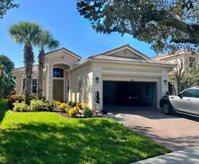 12200 NW 77TH Manor, Parkland – Single Family Residence for sale