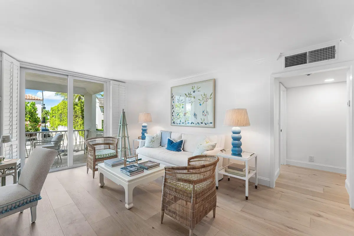 009-170ChileanAvenue-2A-PalmBeach-FL-334 at 170 Chilean Avenue 2A, Palm Beach