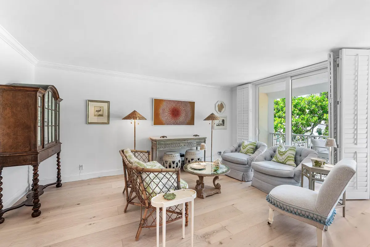 010-170ChileanAvenue-2A-PalmBeach-FL-334 at 170 Chilean Avenue 2A, Palm Beach