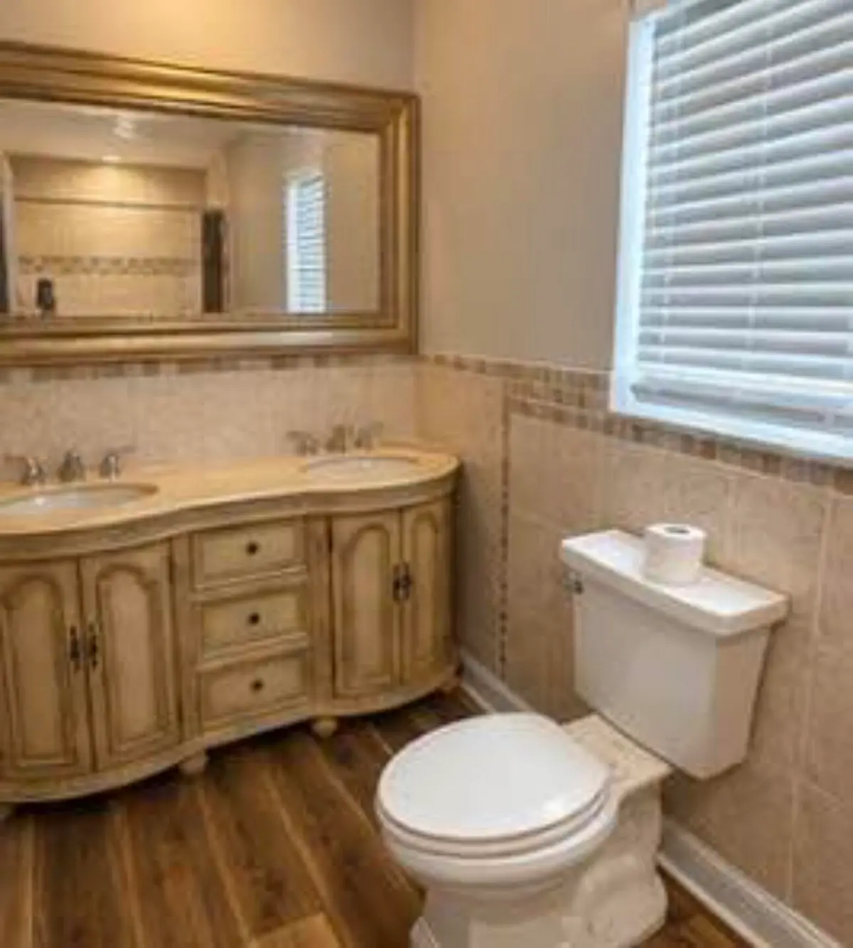 Bath 1 at 4421 NE 23RD Avenue, Lighthouse Point