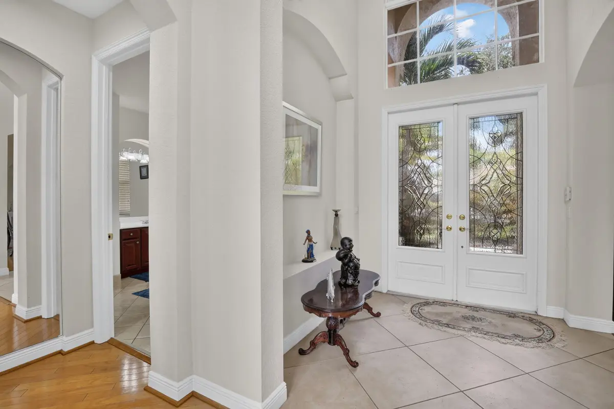 6-web-or-mls-_A7A1985 at 13382 Lakepointe Circle, Cooper City