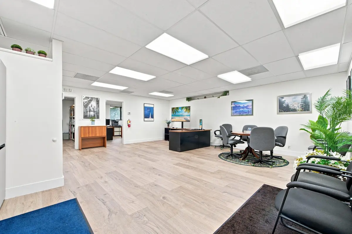 10__d4s9779_57585993 at 1881 N University Drive 204, Coral Springs