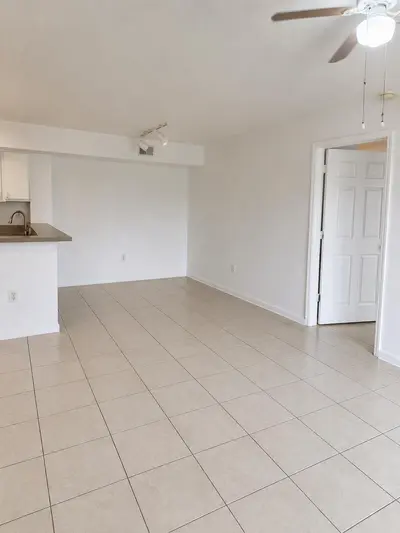 121 SW PALM Drive 104, Port St. Lucie – Condominium for rent