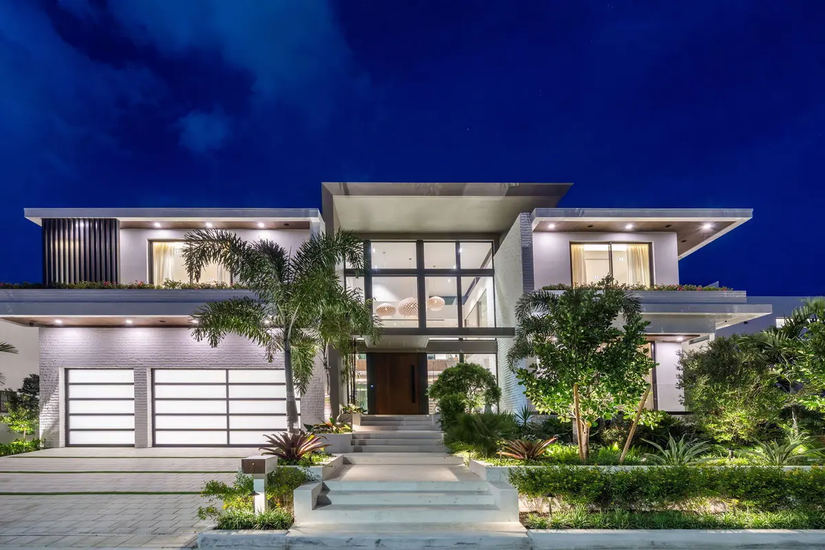Front Elevation at 600 Solar Isle Drive, Fort Lauderdale