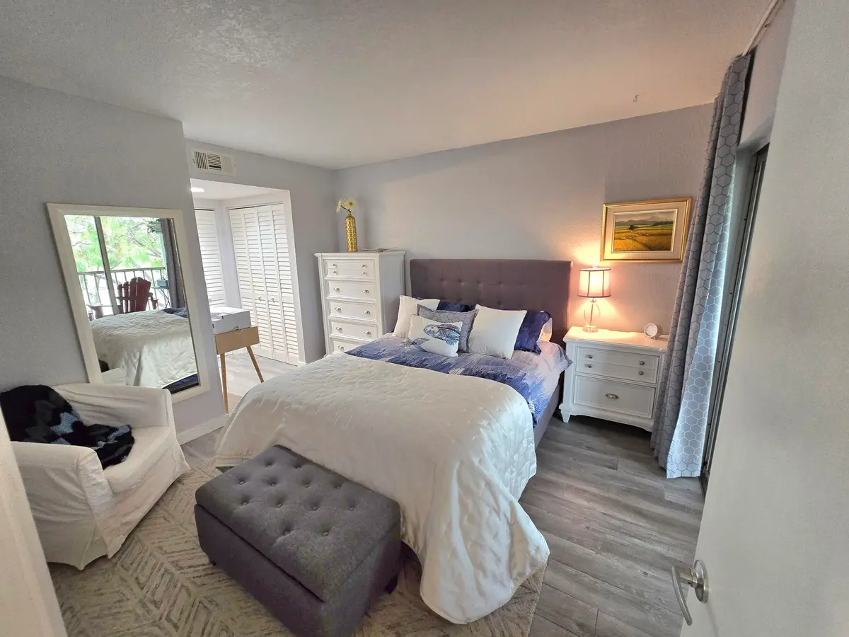 condo longval 20 at 1503 SE Royal Green Circle 201, Port St. Lucie