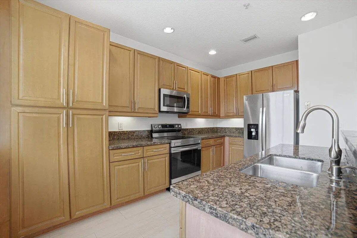 03-Kitchen at 520 NW 39TH Circle, Boca Raton