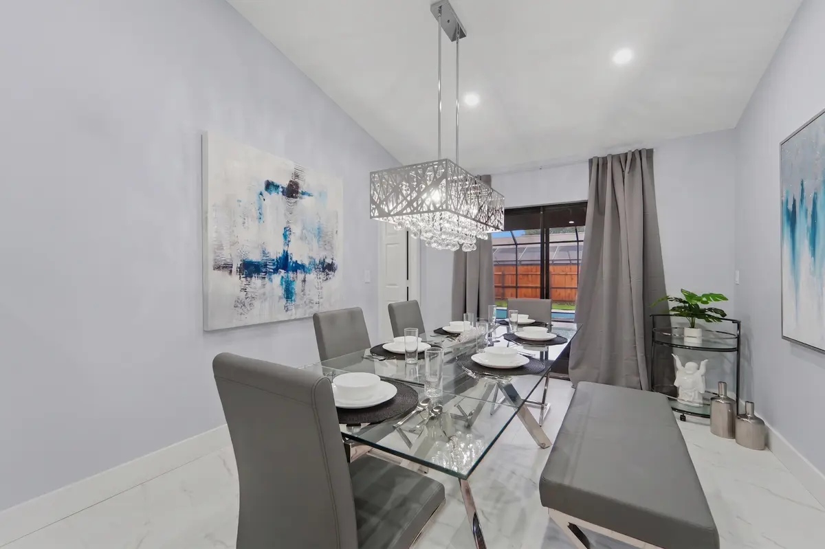 Diningroomcopy at 606 JUNIPER Place, Wellington