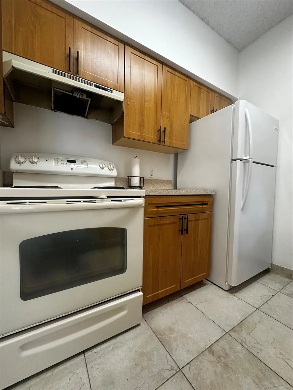 Photo 4 at 820 CYPRESS PARK Way I2, Deerfield Beach