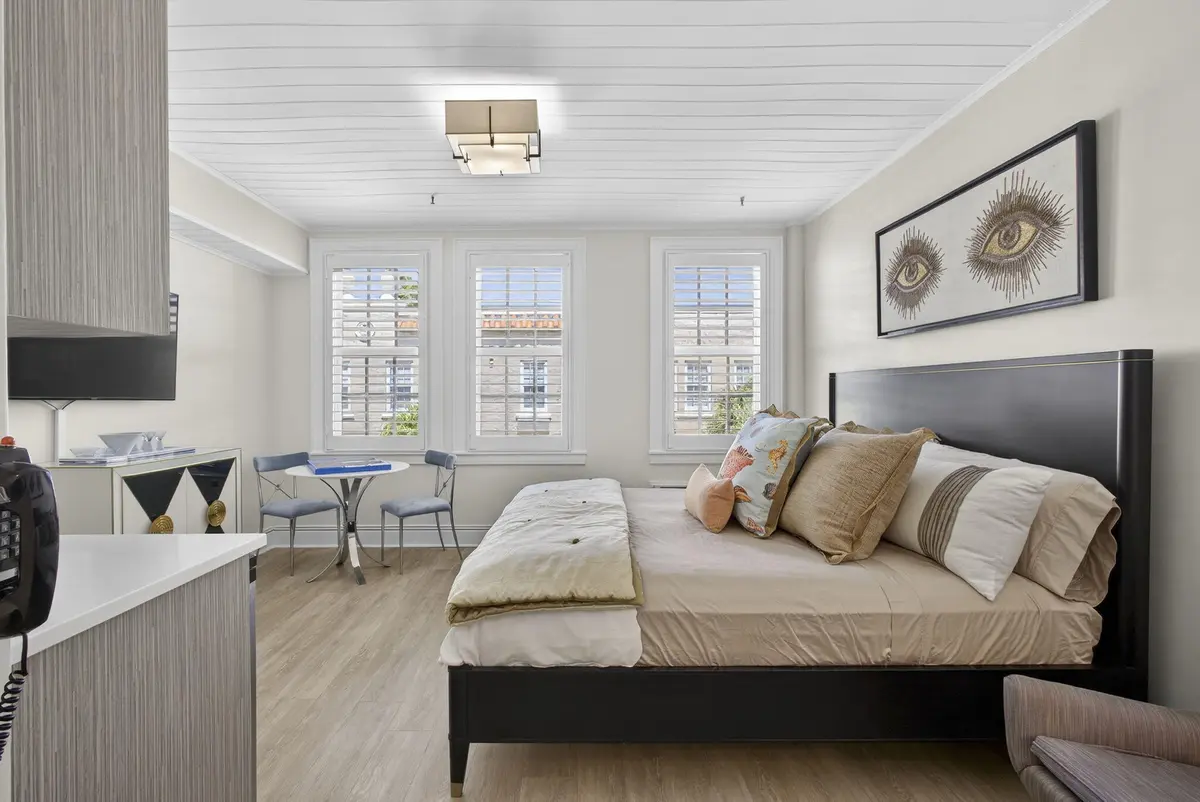 1-web-or-mls-BS1A2511 at 235 SUNRISE Avenue 3044, Palm Beach