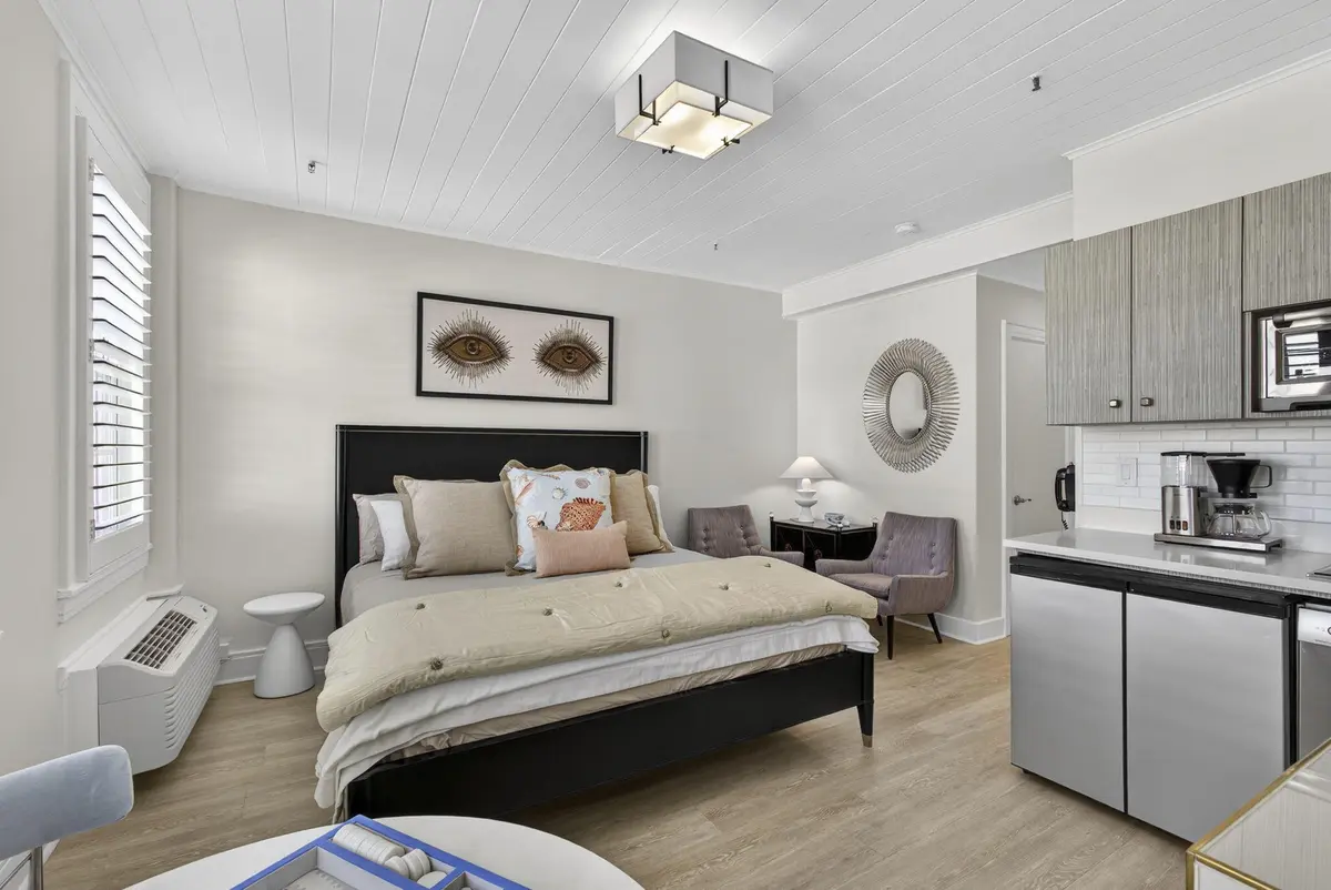 8-web-or-mls-BS1A2546 at 235 SUNRISE Avenue 3044, Palm Beach