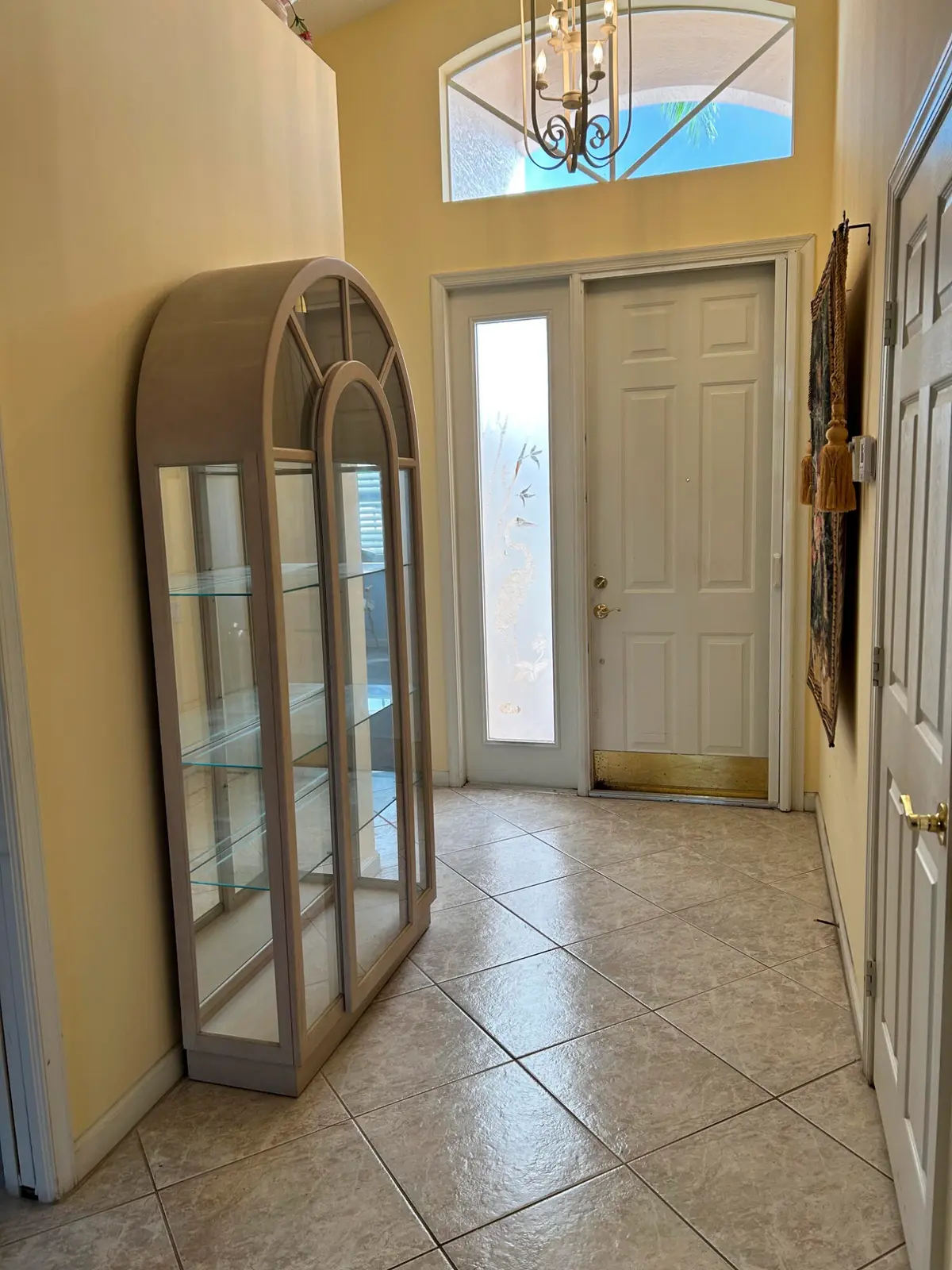 Foyer at 438 Sunview Way, Port St. Lucie