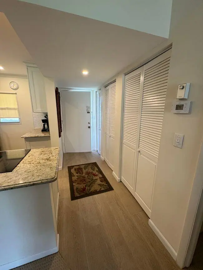 Foyer at 5501 NW 2ND Avenue 204, Boca Raton