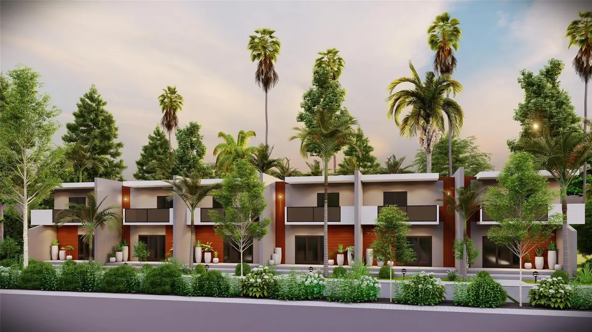 Photo 3 at 136 N 24TH Avenue, Hollywood
