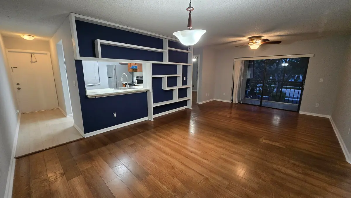 20260824_195005 at 11188 ROYAL PALM Boulevard 6-14, Coral Springs