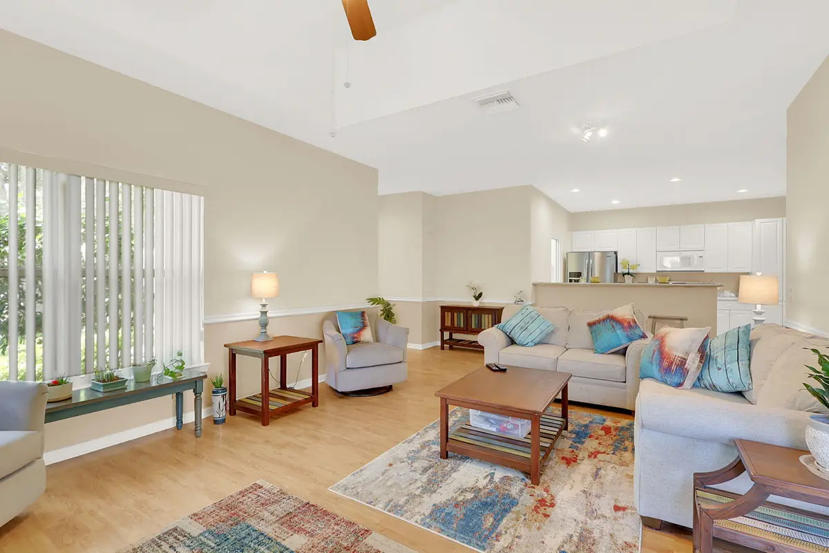 7-web-or-mls-3J0A5647 at 1858 PELICAN Drive A2, Fort Pierce
