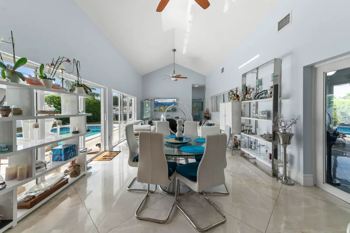 04 Dining Room 01 at 1516 SE 10TH Street, Deerfield Beach
