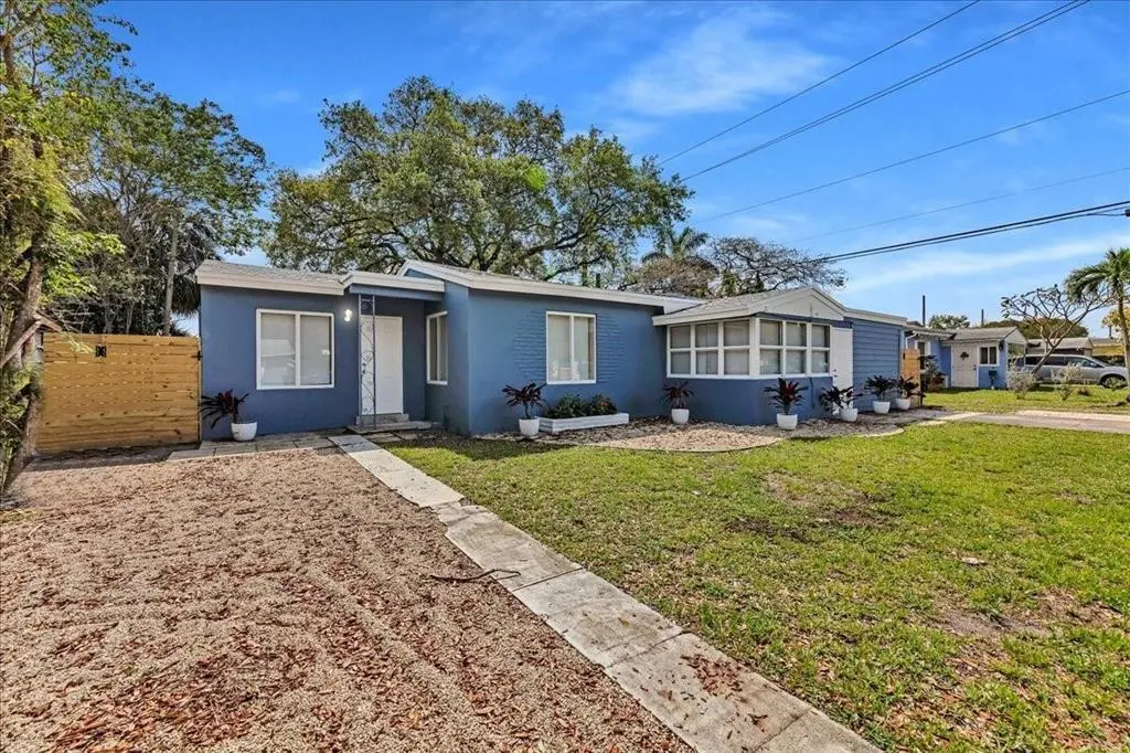 alex2 at 312 SE 23RD Street 1-2, Fort Lauderdale