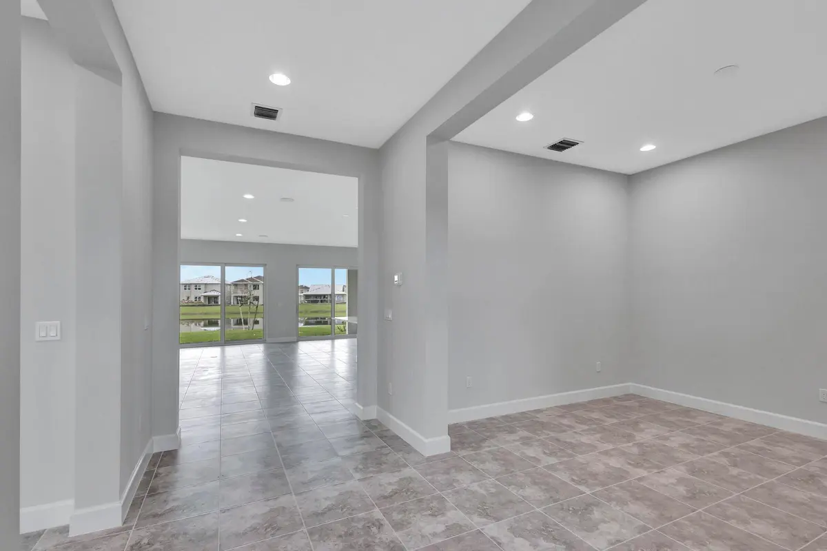 20231231134944860379000000-o at 5134 Liberty Lane, Westlake