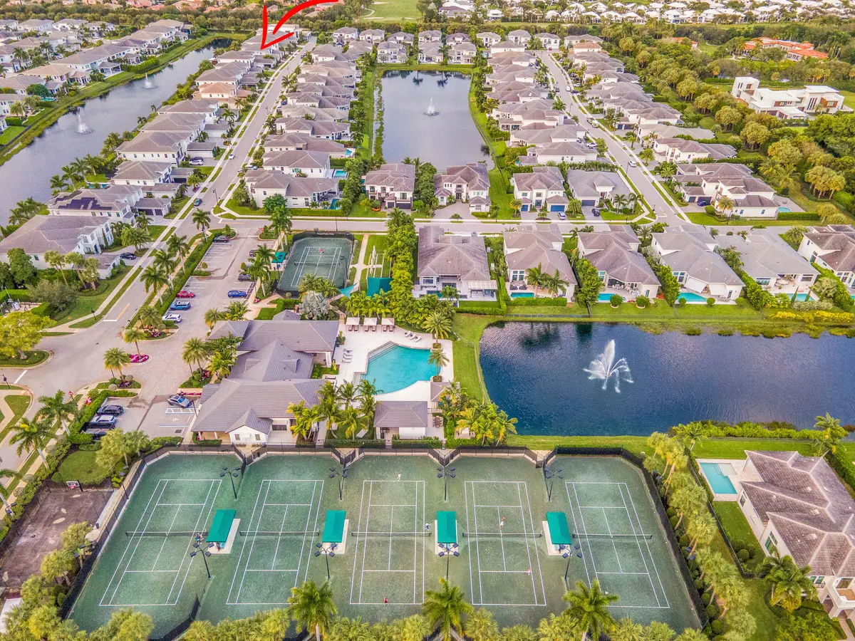 7480-107 at 7480 NW 26th Way, Boca Raton