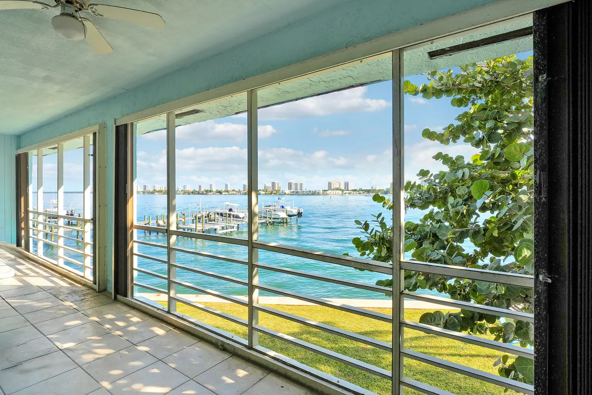 House-37 at 360 Wilma Circle, Riviera Beach
