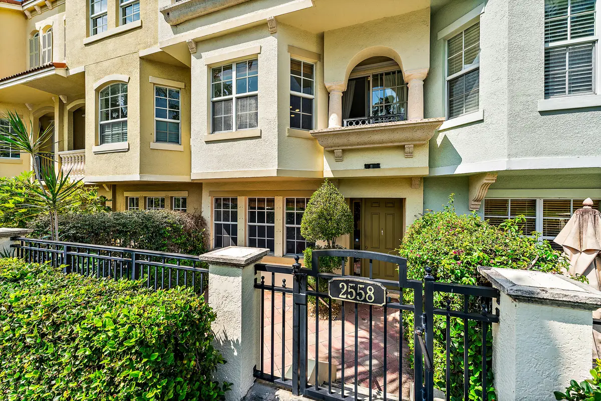 004-2558GardensPkwy-PalmBeachGardens-FUL at 2558 Gardens Parkway, Palm Beach Gardens