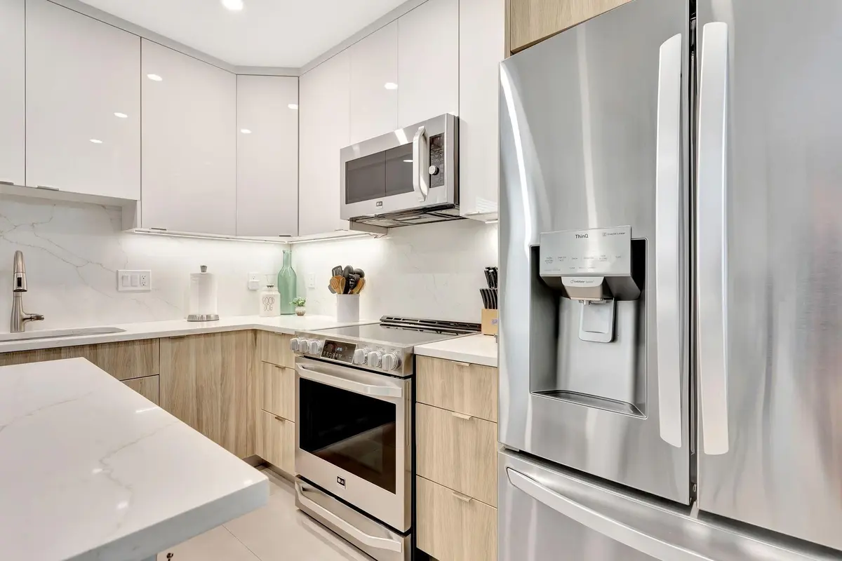 Photo 8 at 397 SUNDIAL Circle 397, Margate