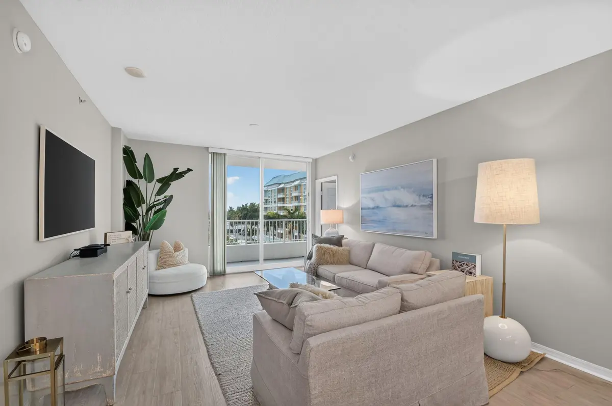9-web-or-mls-DSC_8901 at 625 Casa Loma Boulevard 506, Boynton Beach