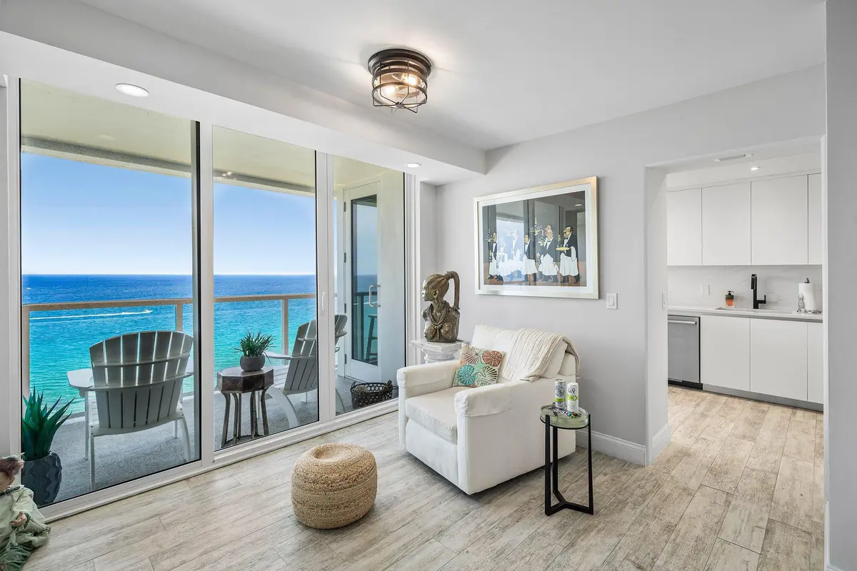010-2800SouthOceanBoulevard-17L-BocaRato at 2800 S OCEAN Boulevard 17L, Boca Raton