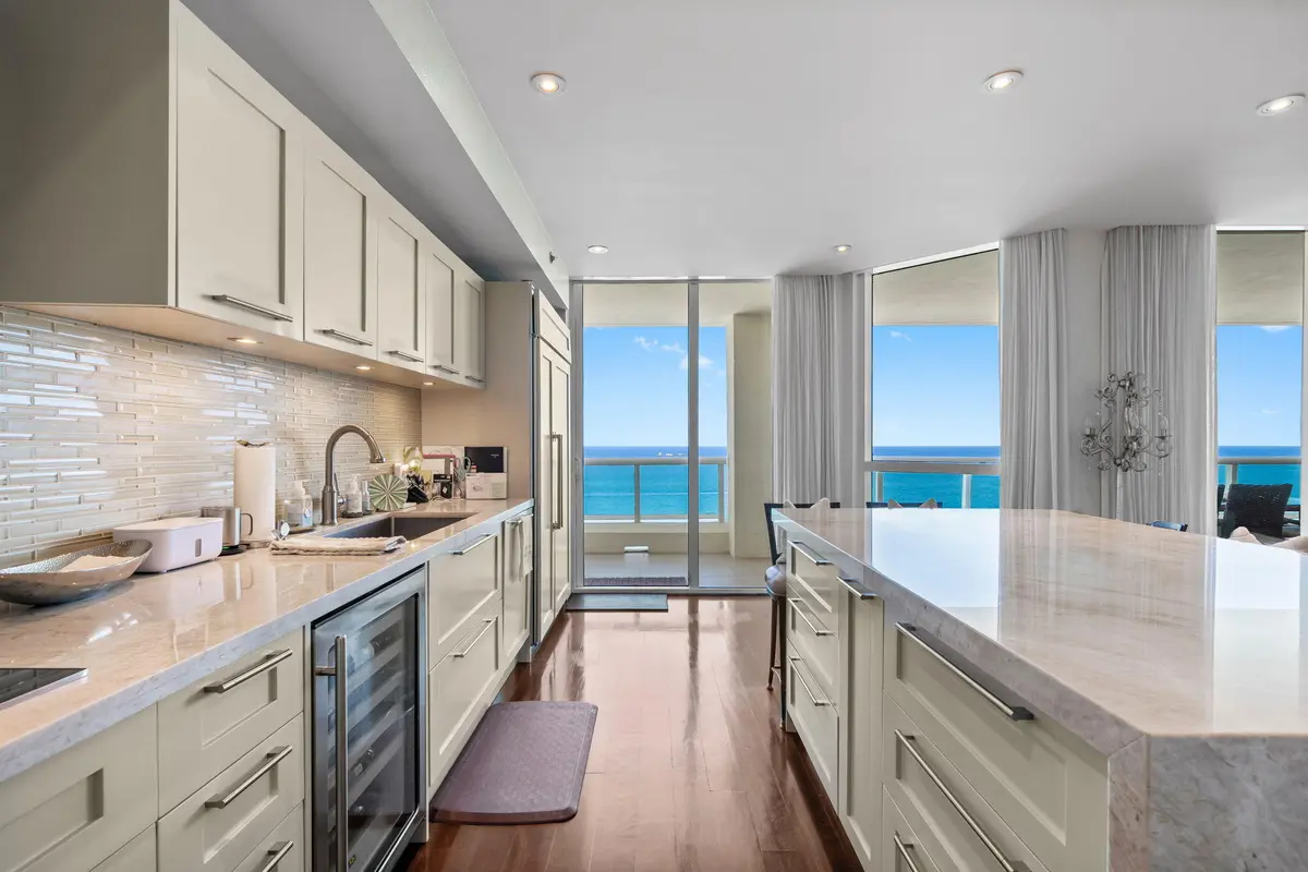 6-web-or-mls-A7R01565 copy at 101 S FORT LAUDERDALE BEACH Boulevard 2303, Fort Lauderdale