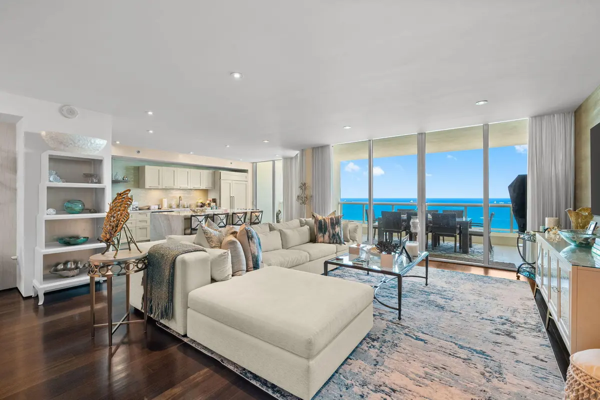 7-web-or-mls-A7R01545 copy at 101 S FORT LAUDERDALE BEACH Boulevard 2303, Fort Lauderdale