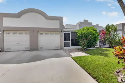 18940 Stewart Circle 5, Boca Raton – Villa for sale